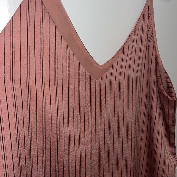 Express Top - Picture 5 of 5